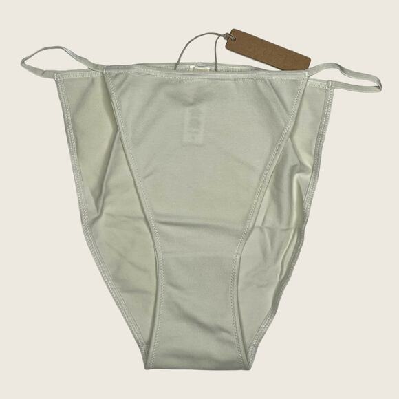 SKIMS Bundle 2 Pack Underwear Logo Thong String Bikini | Medium Black White Set - Picture 5 of 8